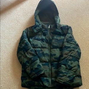 Camo Puffer coat. Boys. Warm winter coat